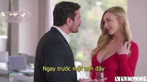 Gạ địt em bồi bàn xinh đẹp đi làm xa chồng